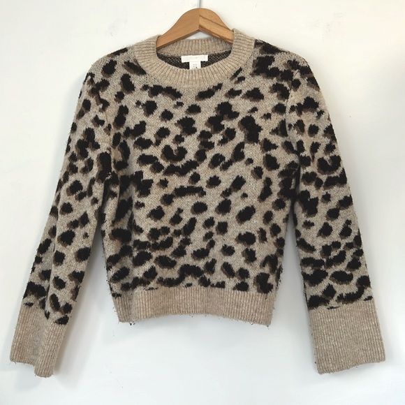 Leopard print sweater, animal, print sweater, cheetah, print sweater - Picture 1 of 6
